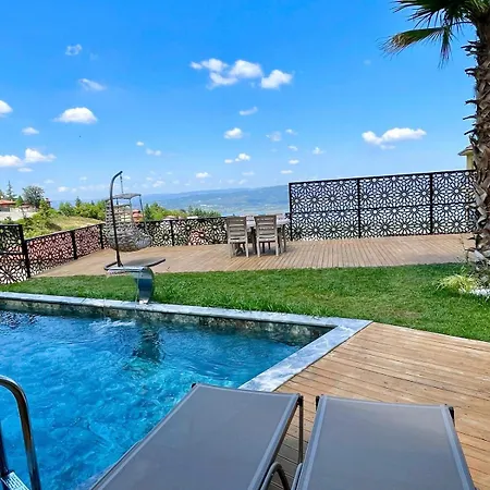 Holiday home Sakarya Kurtkoey Dibektas Da 2 1 Salon Isitmali Oezel Havuz -goel Manzarali - 5 Kisilik Bungalov-bng-116 Sapanca